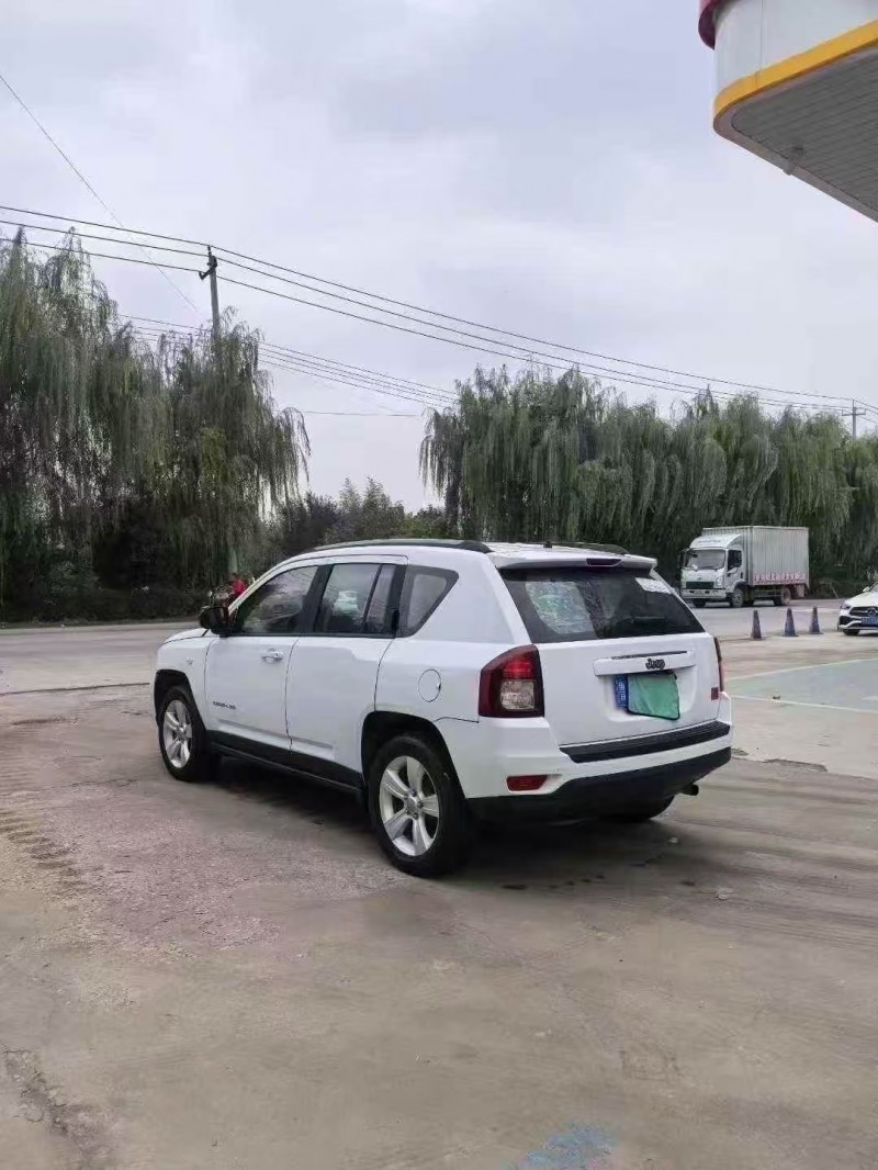 菏泽16年Jeep指南者6