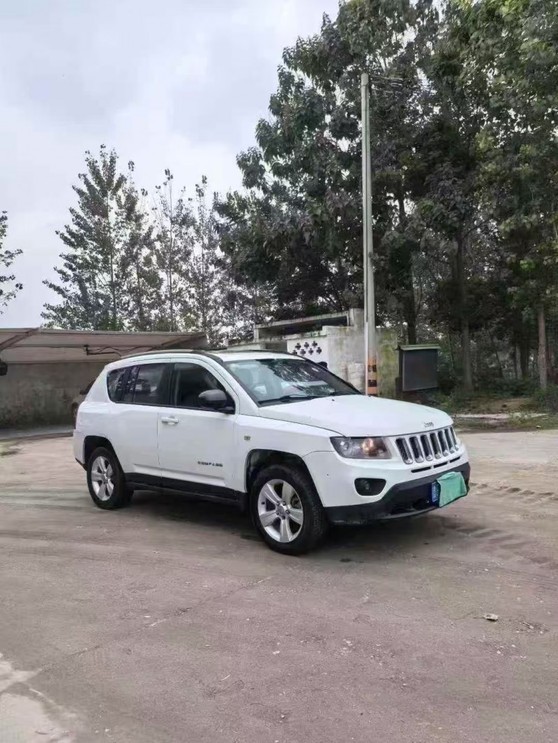 菏泽16年Jeep指南者8