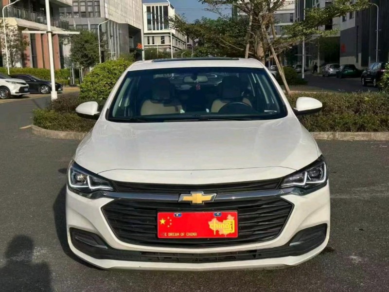 广州22年雪佛兰科鲁泽1