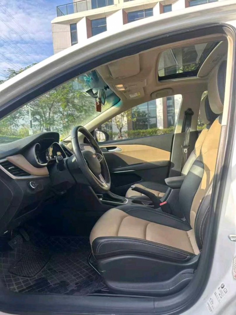 广州22年雪佛兰科鲁泽5