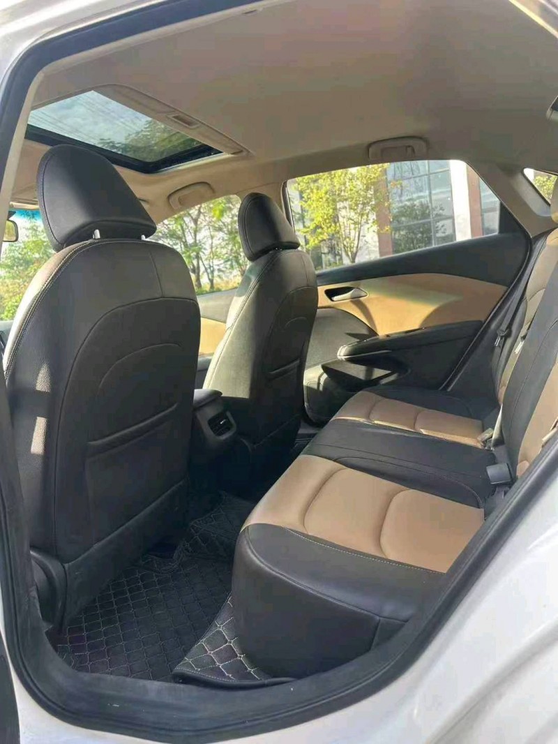 广州22年雪佛兰科鲁泽7