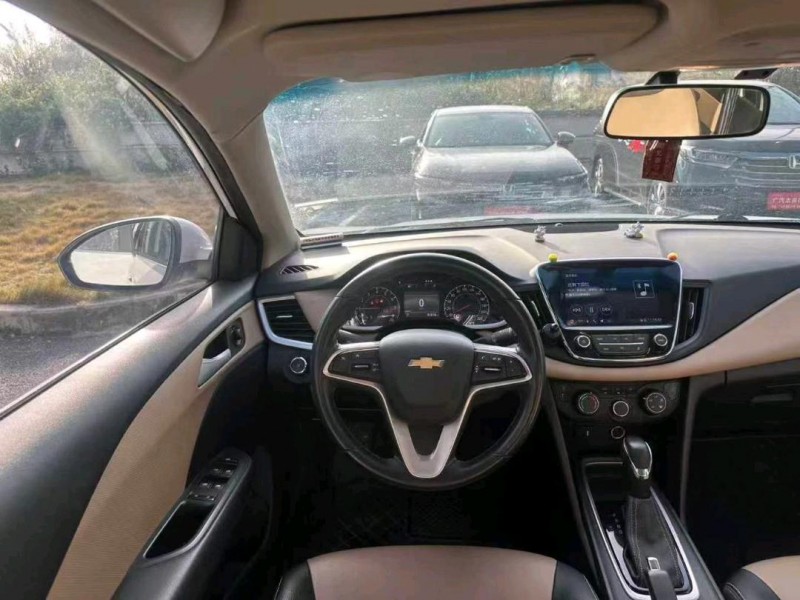 广州22年雪佛兰科鲁泽9