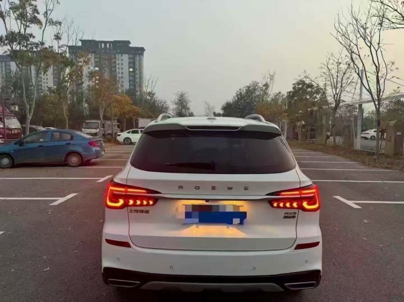 菏泽20年荣威RX59