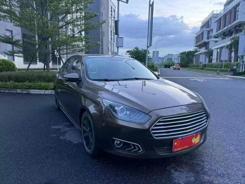 广州17年福特福克斯3