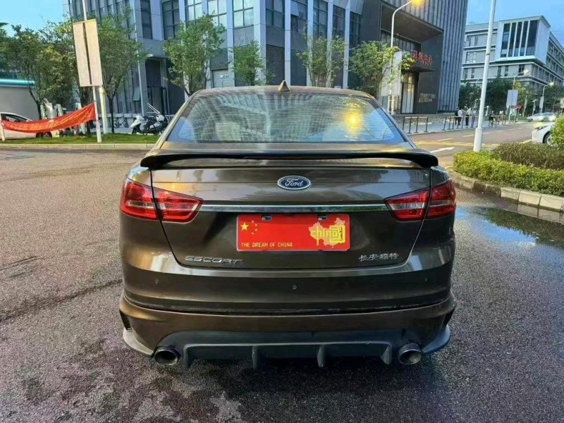 广州17年福特福克斯9