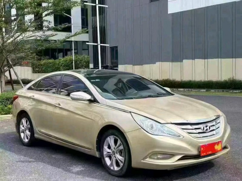 广州12年现代索纳塔3