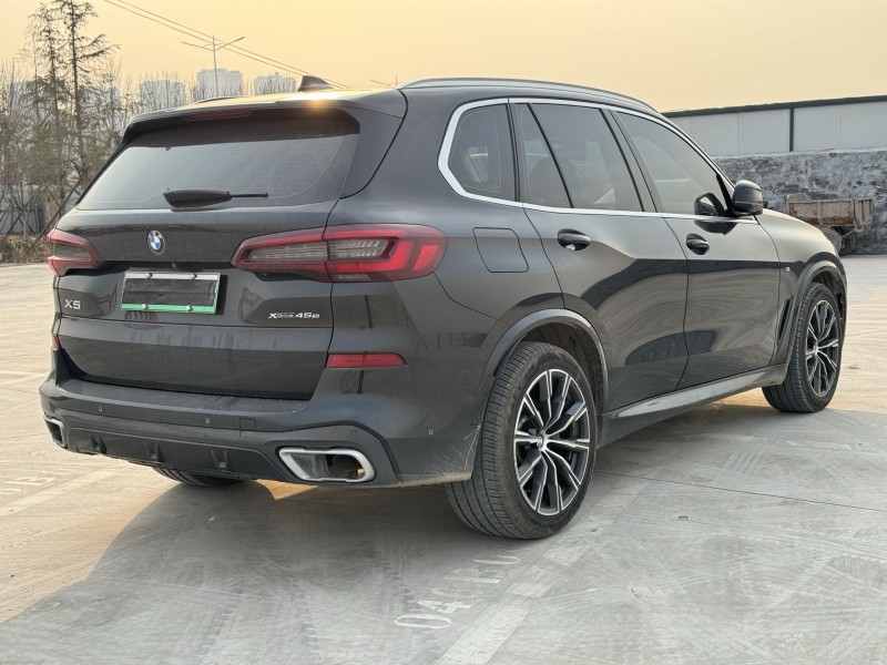 新乡21年宝马X59