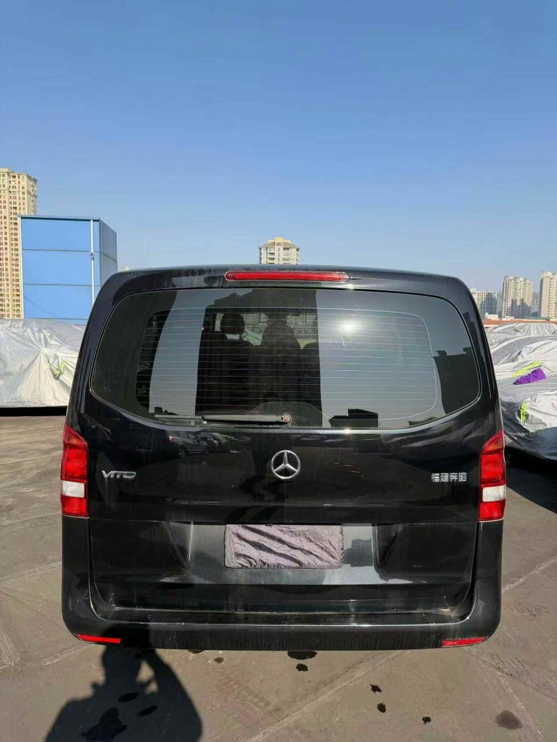 淄博20年奔驰威霆9