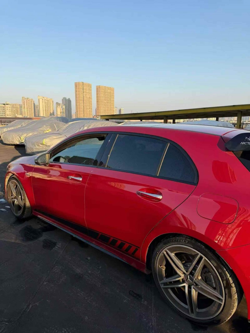 济宁23年奔驰AMG8