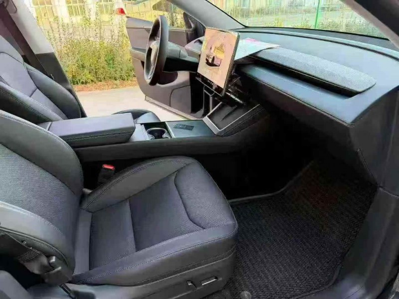 连云港25年特斯拉MODEL Y5