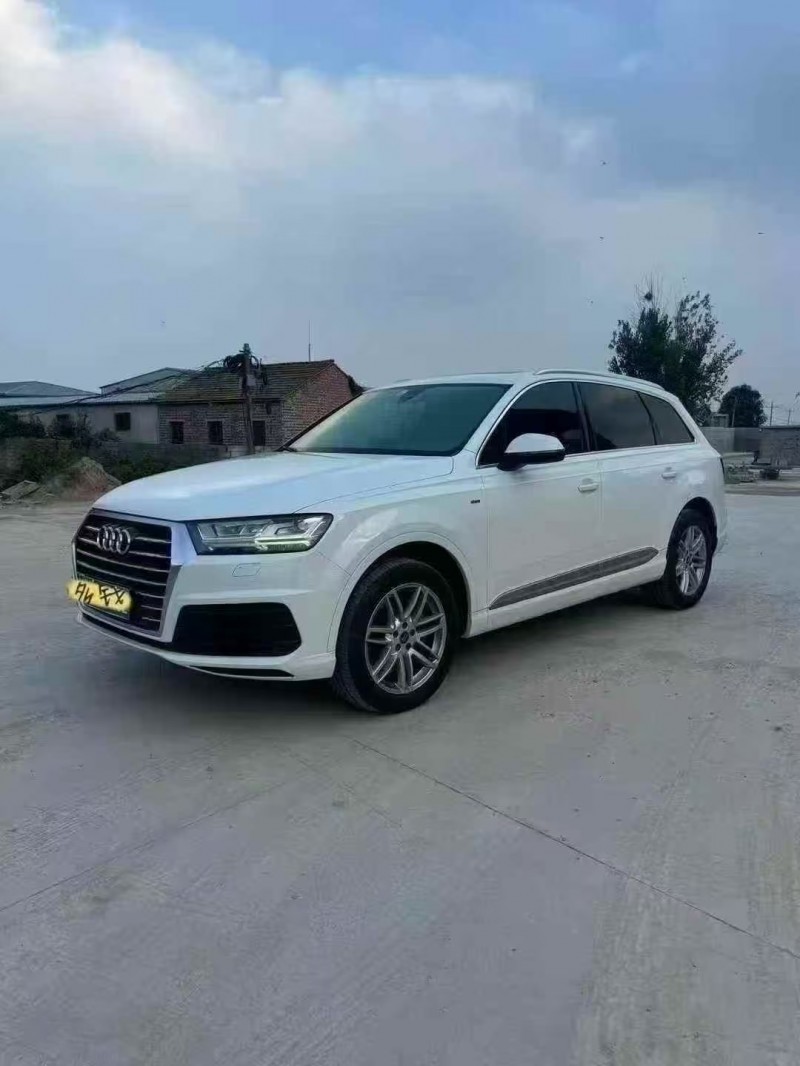 菏泽17年奥迪Q73