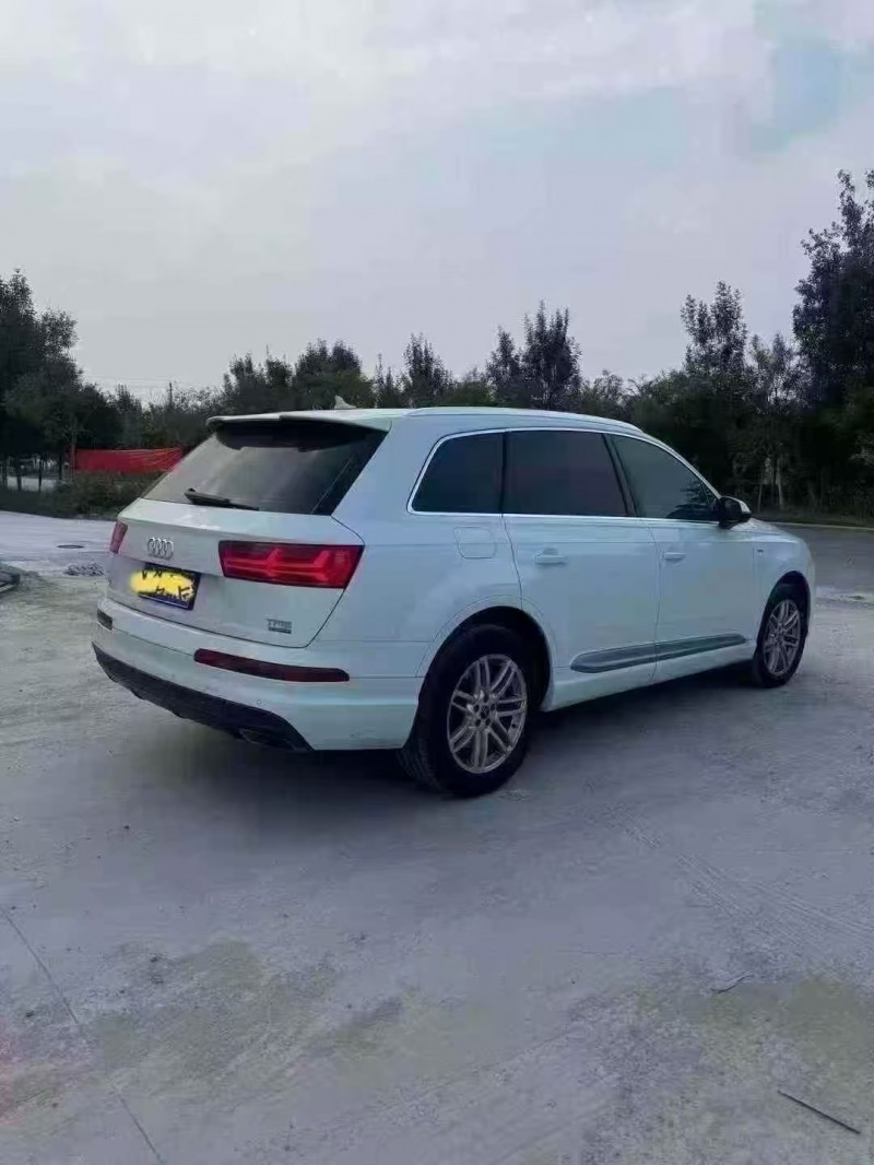 菏泽17年奥迪Q77