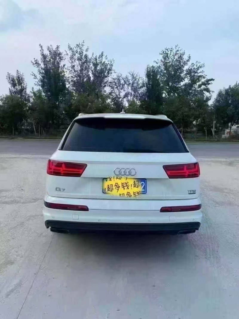 菏泽17年奥迪Q79