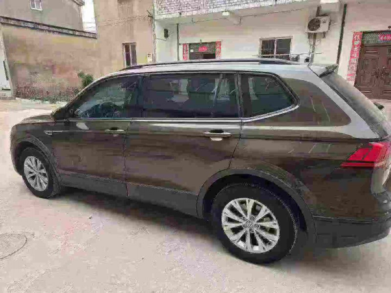 淮安18年大众途观7