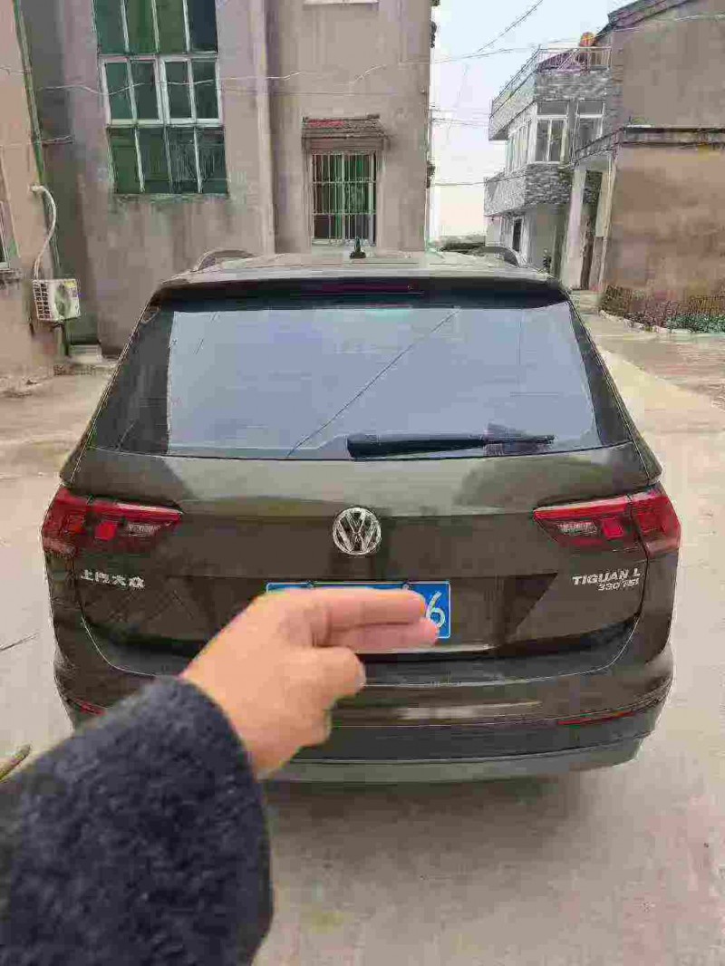 淮安18年大众途观9