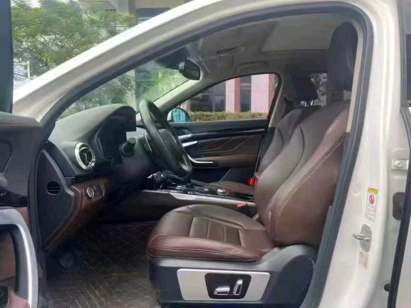 广州18年长城汽车WEY9