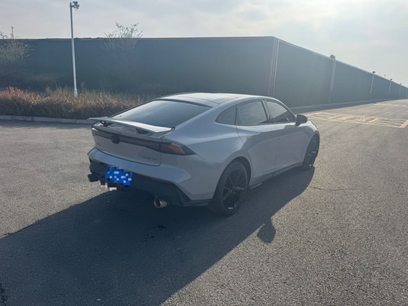 石家庄23年长安汽车UNI4