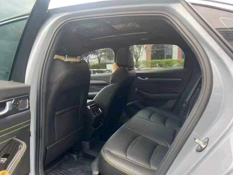 广州23年吉利星瑞8