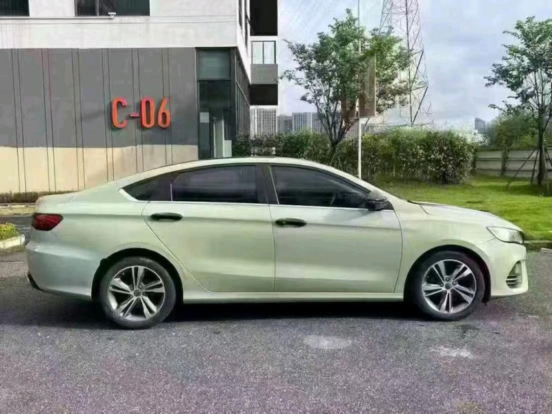 广州21年吉利缤瑞4