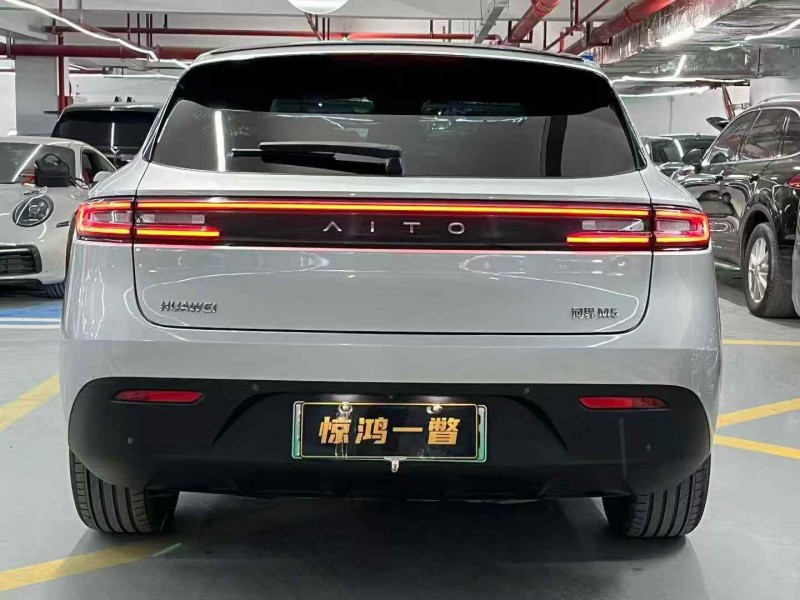 广州22年华为智选问界8