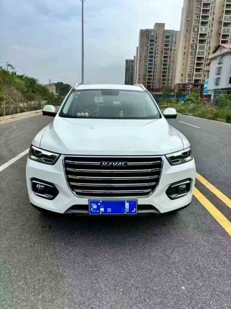 张家界20年哈弗H61