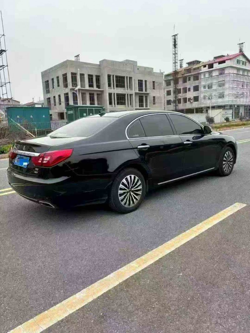 张家界19年红旗H78