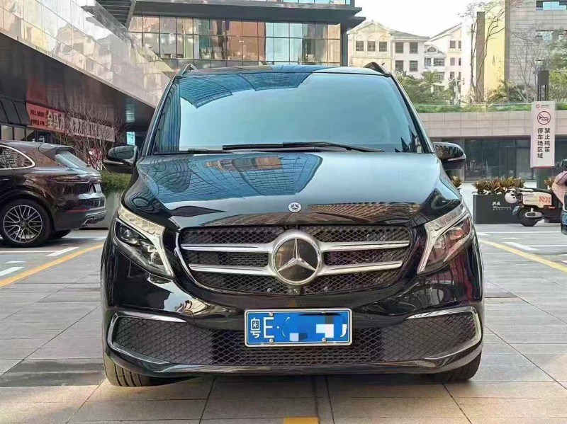 广州22年奔驰V1