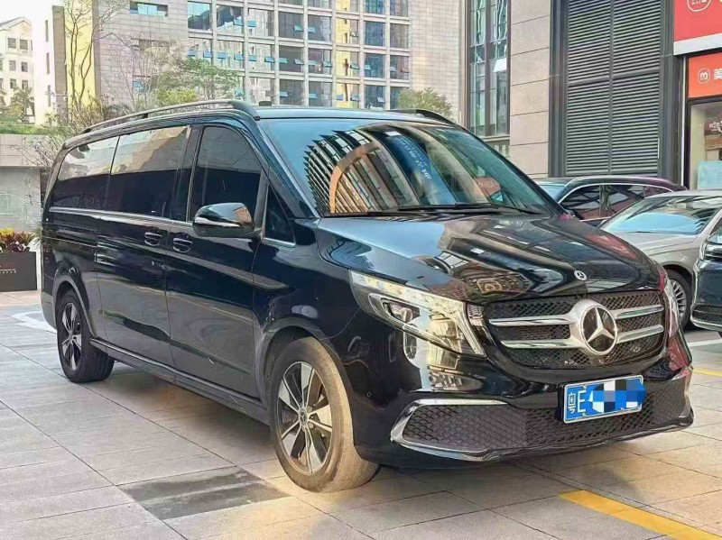 广州22年奔驰V3