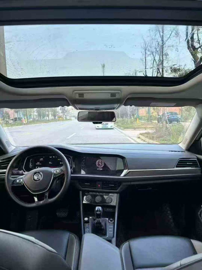 邵阳22年大众速腾4