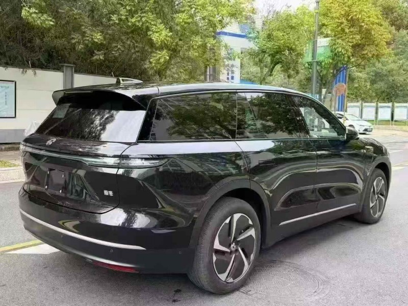 广州25年蔚来ES89