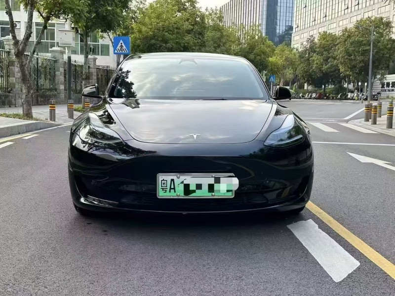 深圳23年特斯拉MODEL 31