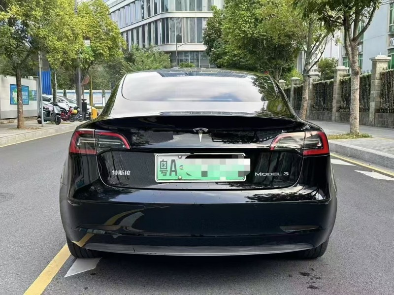 深圳23年特斯拉MODEL 35