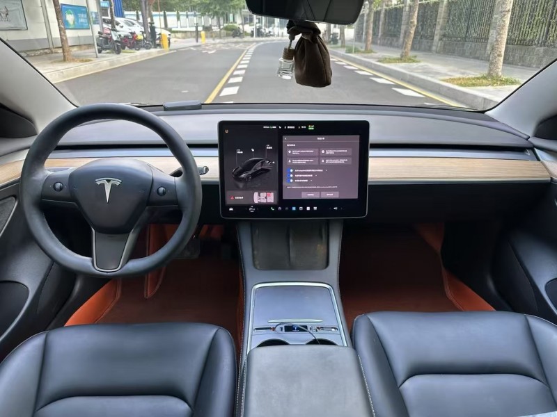 深圳23年特斯拉MODEL 36