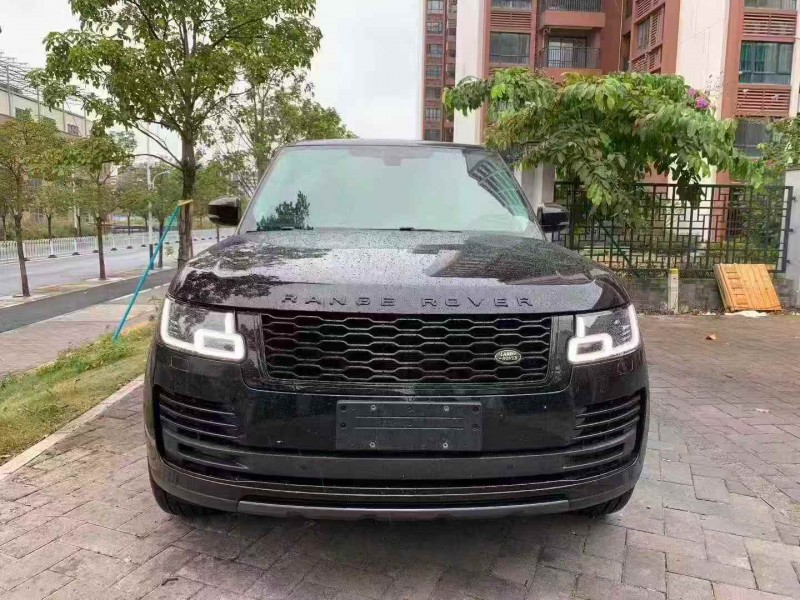 广州22年路虎揽胜行政1