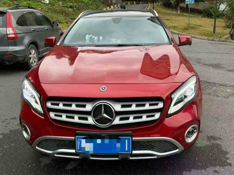 南平17年奔驰GLA1