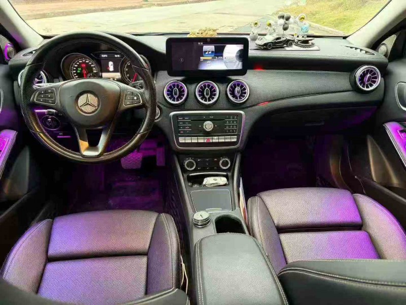 南平17年奔驰GLA4