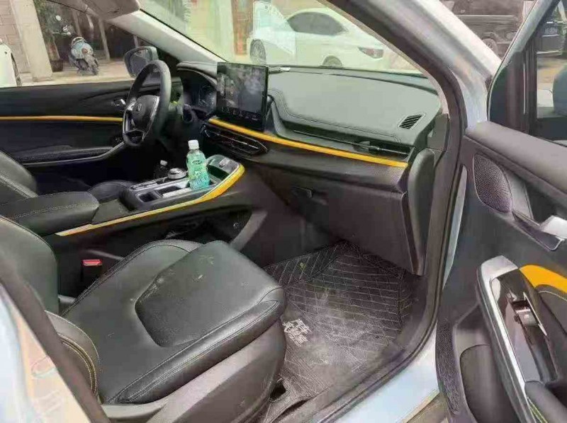 贵港23年江淮思皓8