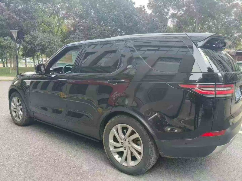 临沧21年路虎发现5