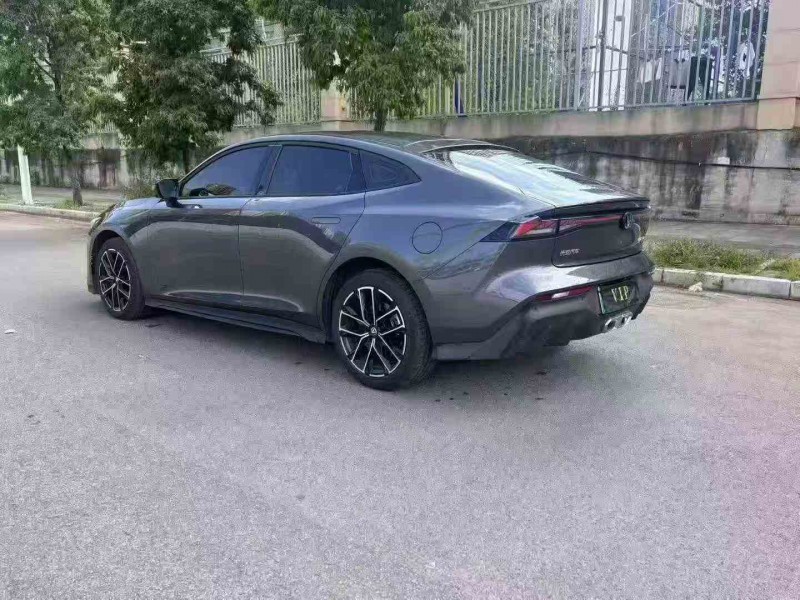 玉溪25年长安汽车UNI9