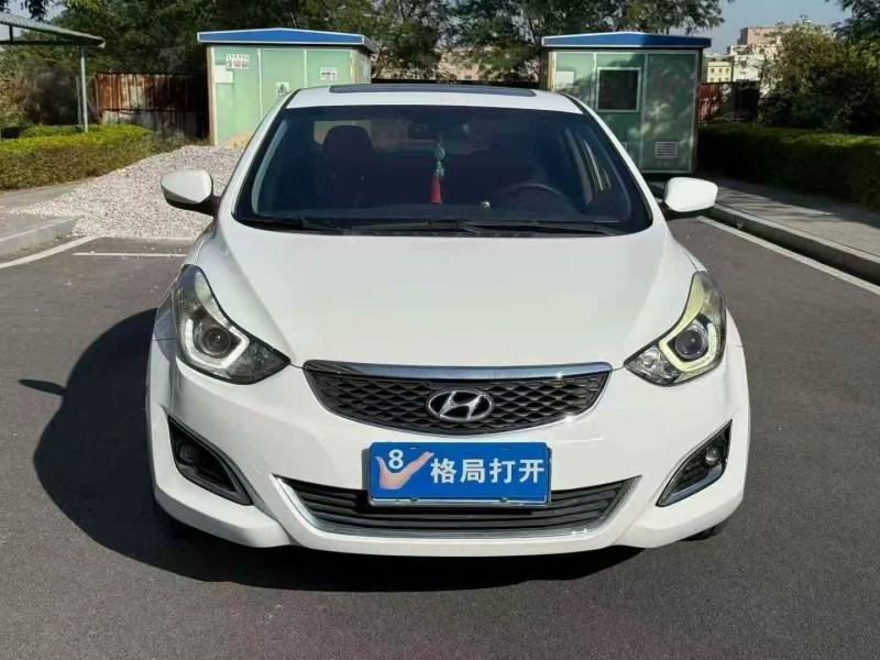 东莞17年现代朗动1