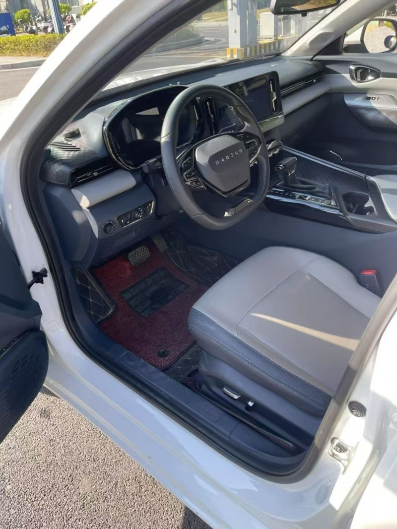 东莞20年宝骏RC54