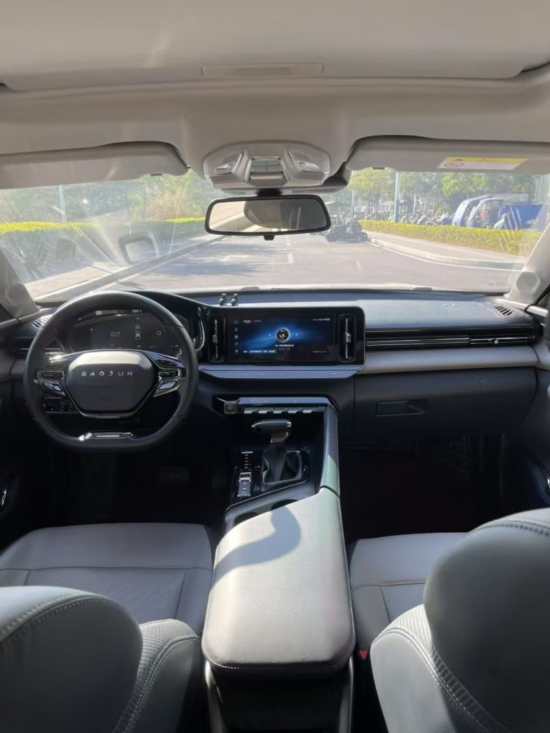 东莞20年宝骏RC56