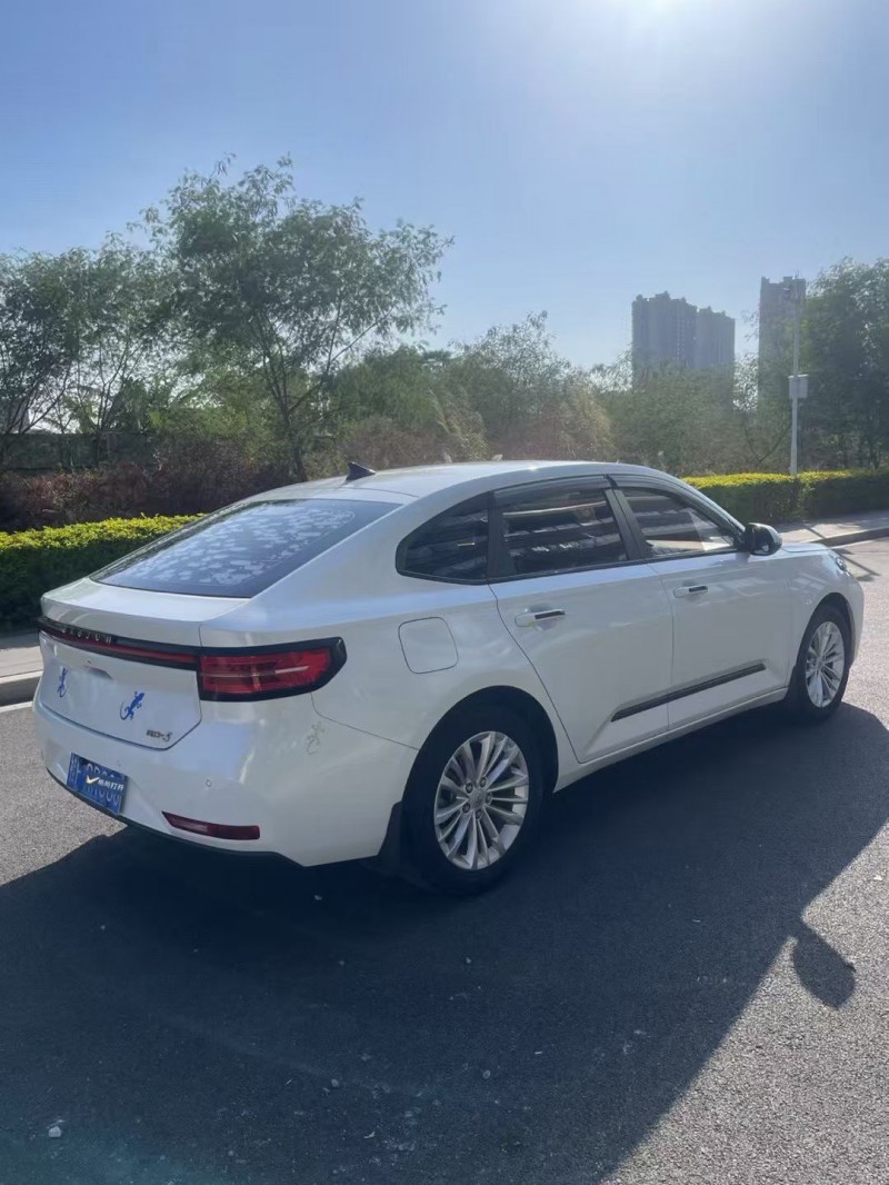 东莞20年宝骏RC58