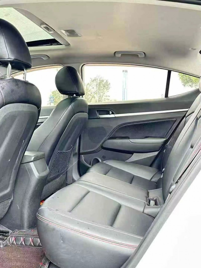 东莞17年现代领动5