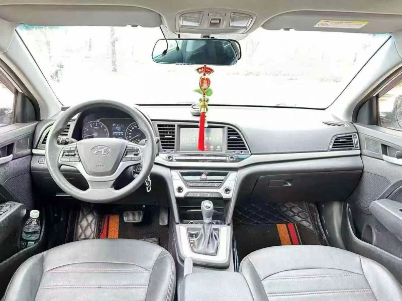 东莞17年现代领动6