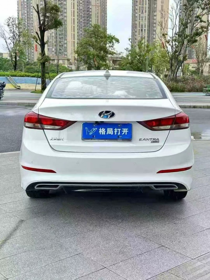 东莞17年现代领动9