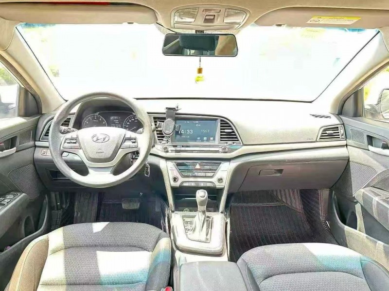 东莞19年现代领动6