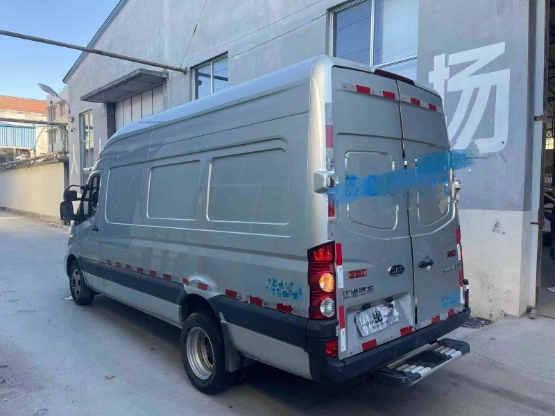 济宁24年江淮星锐8