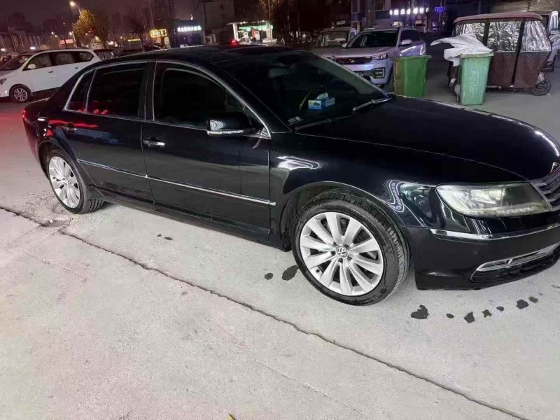 焦作12年大众辉腾2