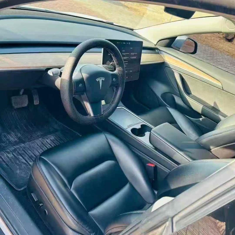 济宁23年特斯拉MODEL Y5